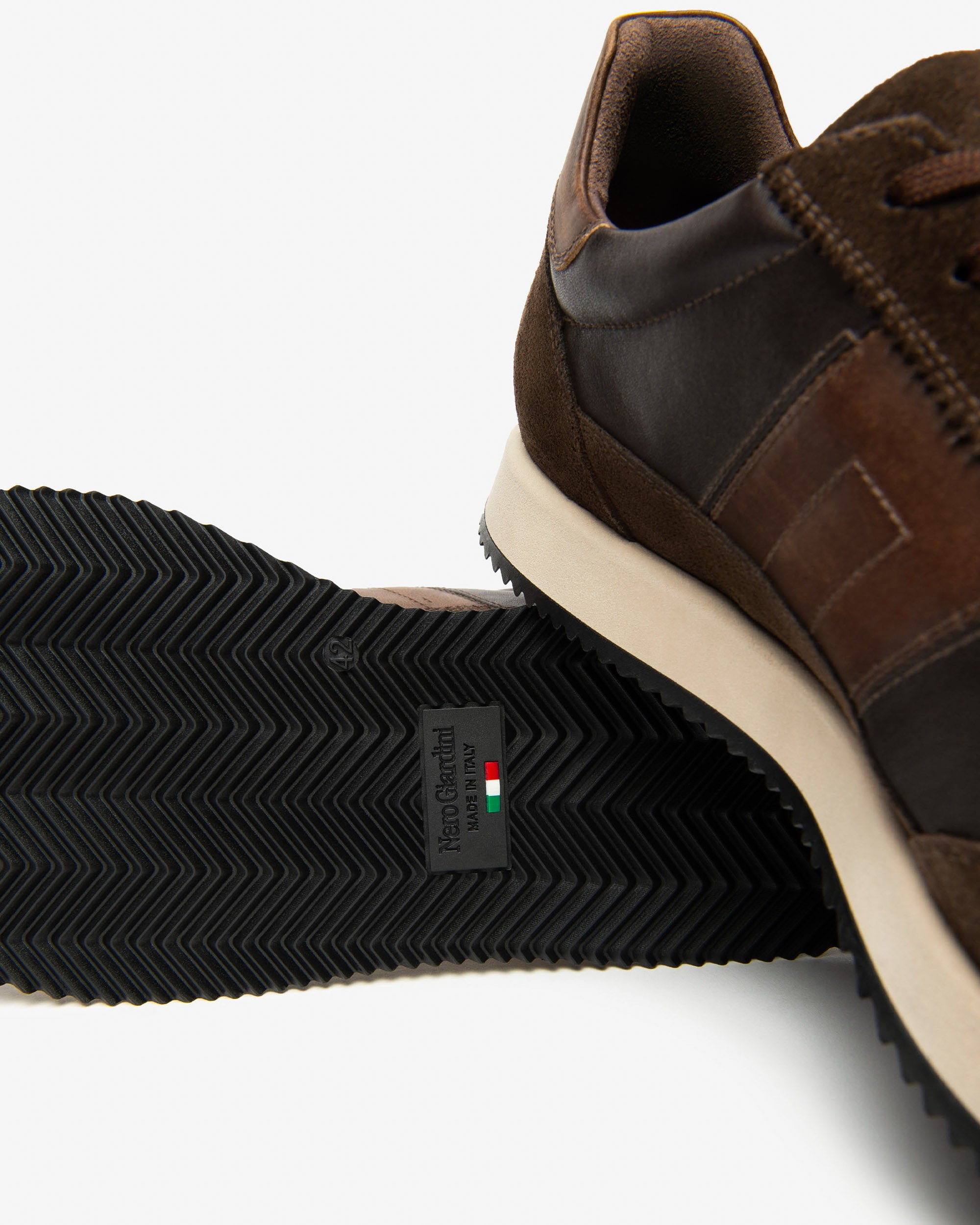 NeroGiardini I500901U