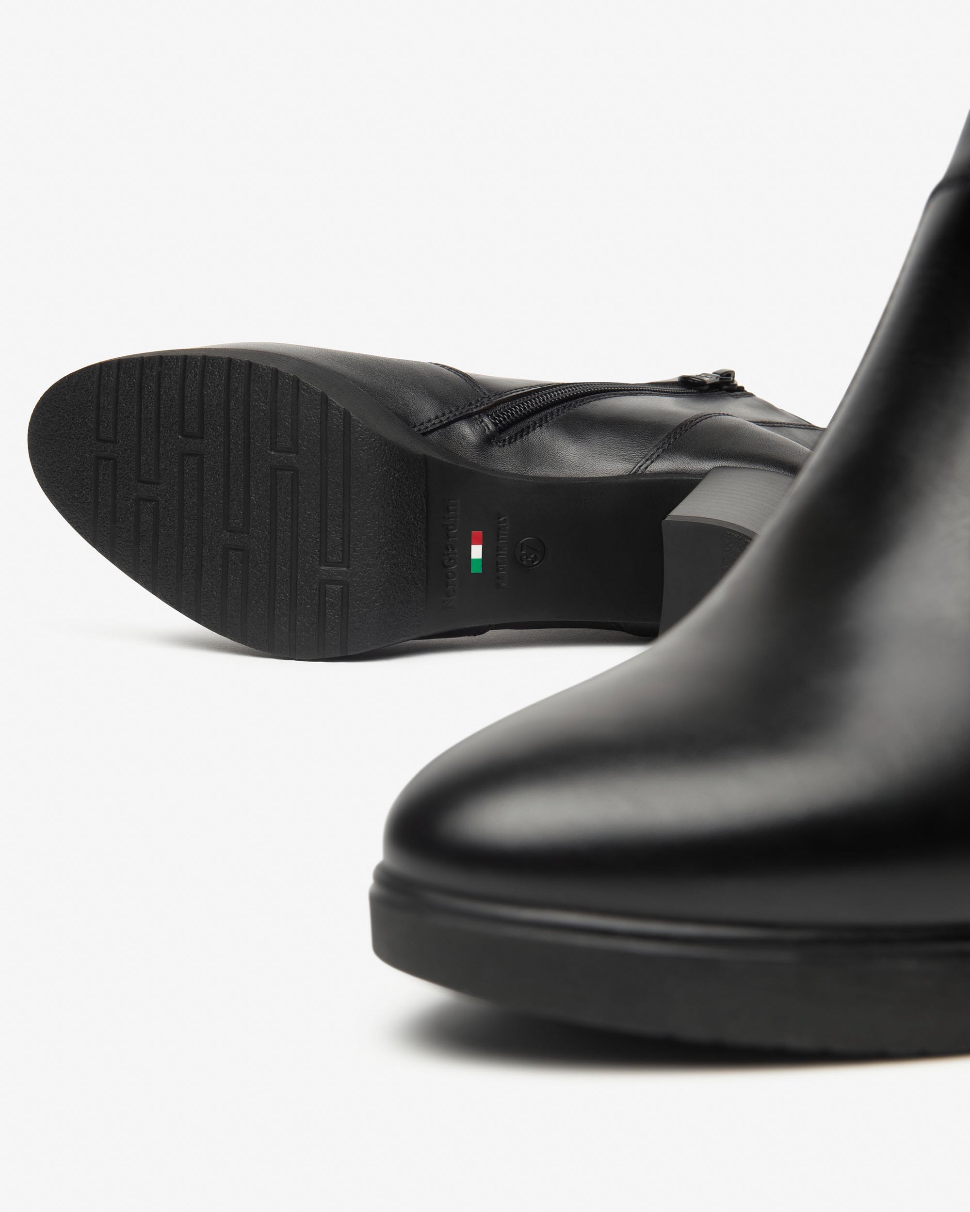 NeroGiardini I513800D/100 GUANTO NERO