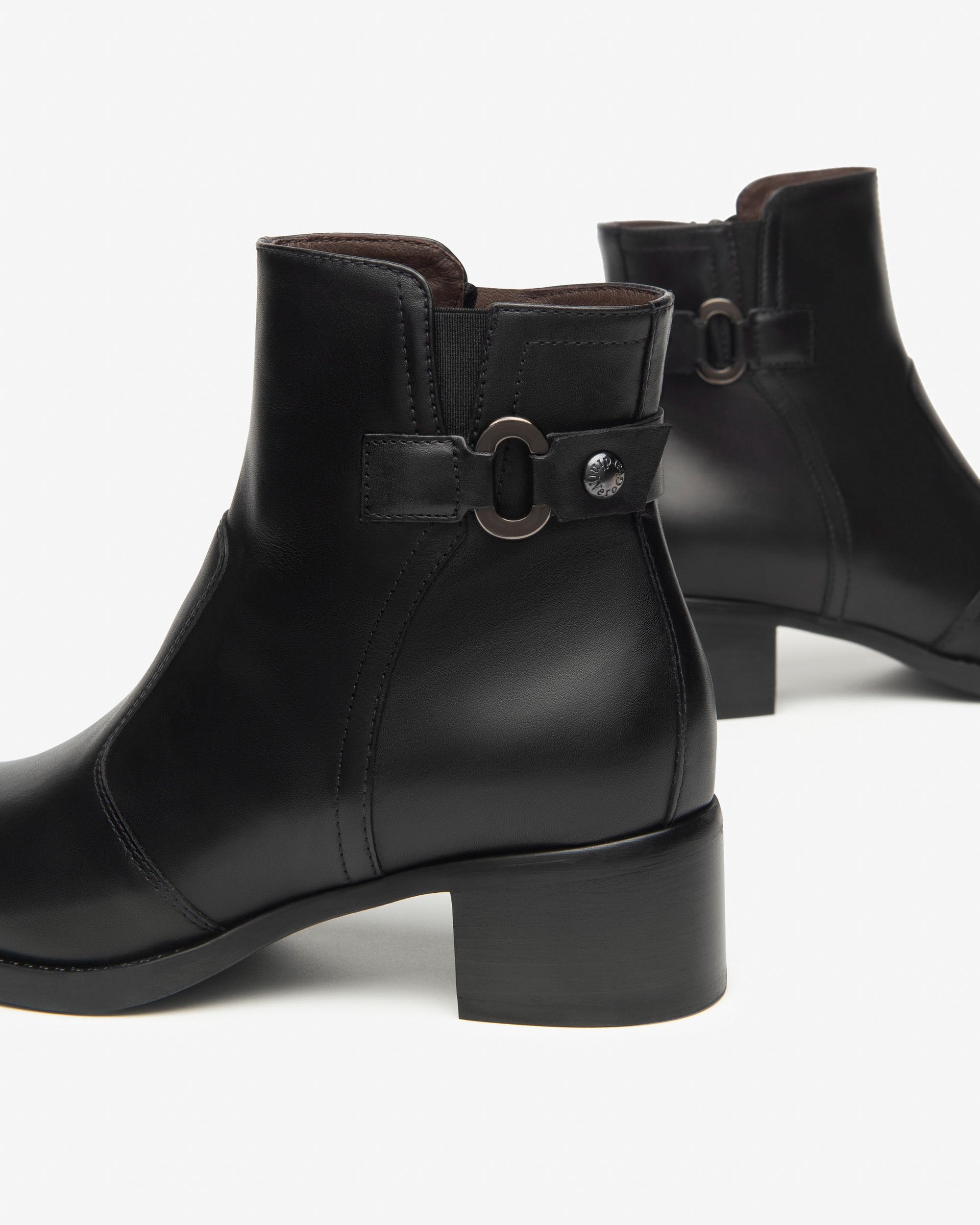 NeroGiardini I513842D/100 GUANTO NERO