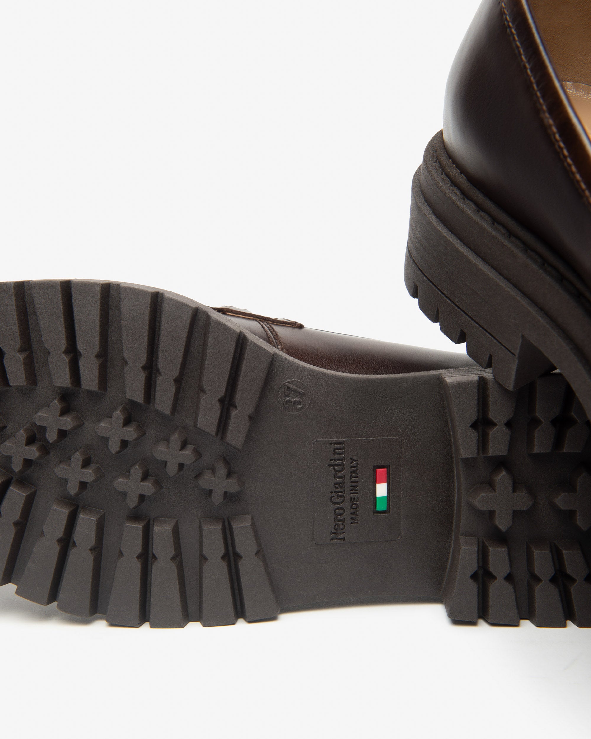 NeroGiardini I514010D/300 T.MORO