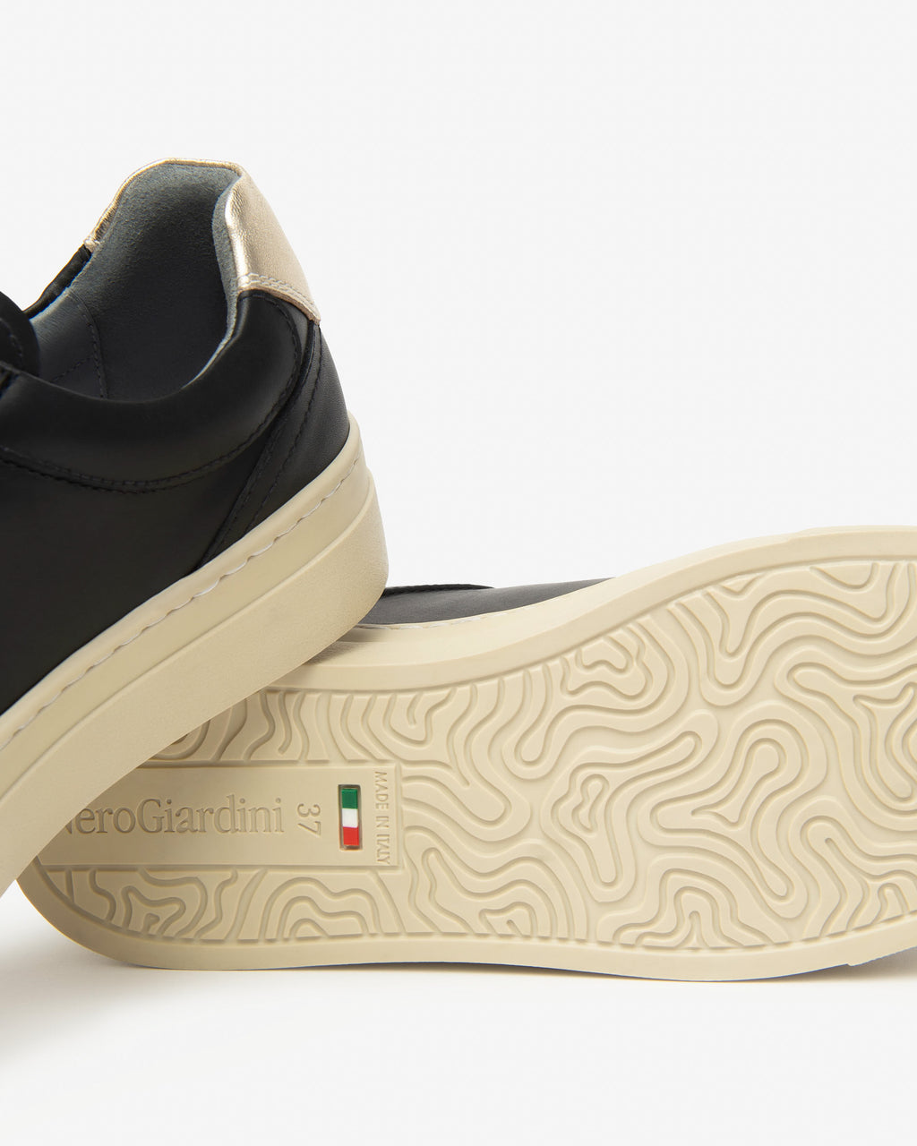 NeroGiardini I514190D/100 GUANTO NERO