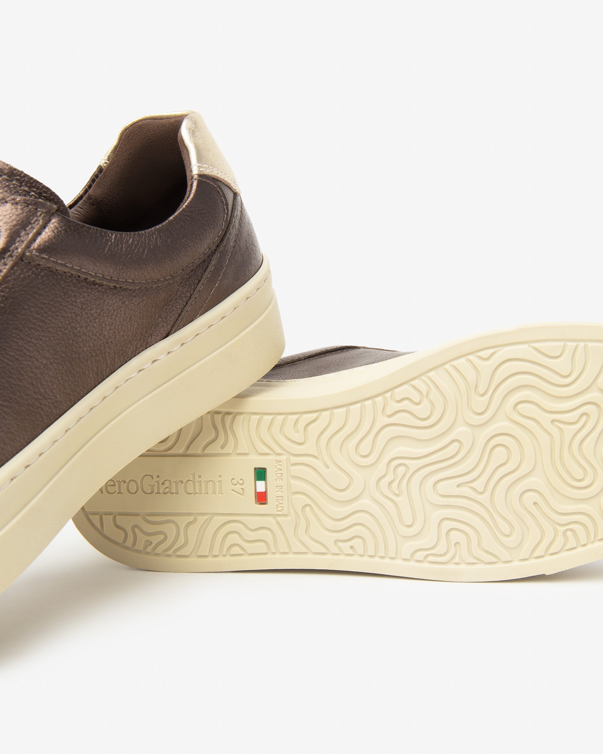 NeroGiardini I514191D/300 OMEGA T.MORO