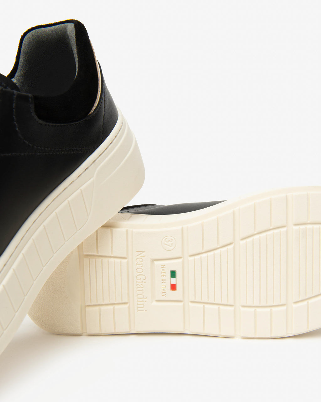 NeroGiardini I514200D/100 GUANTO NERO