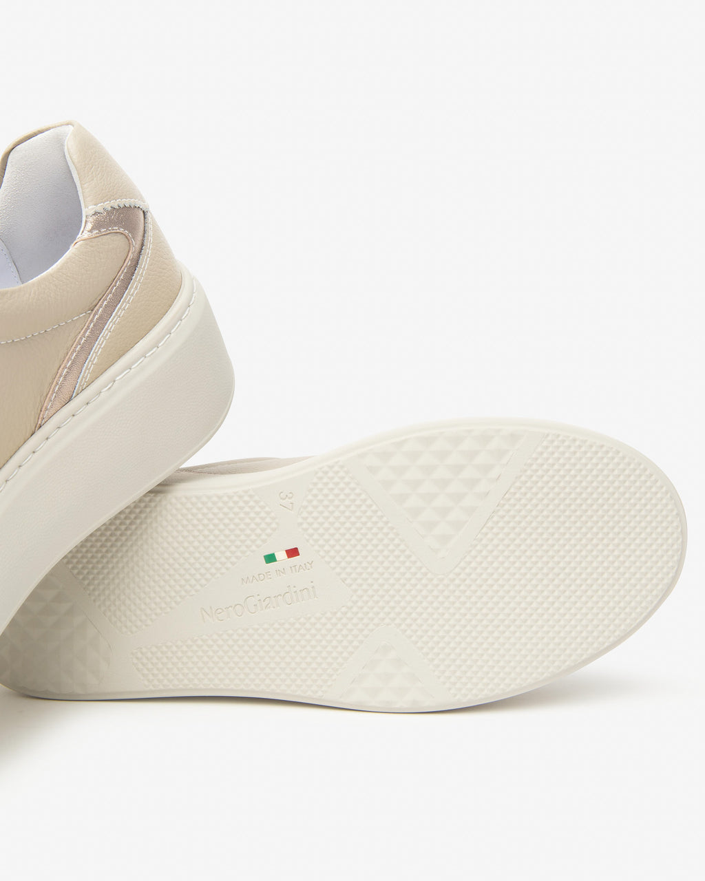 NeroGiardini I514212D