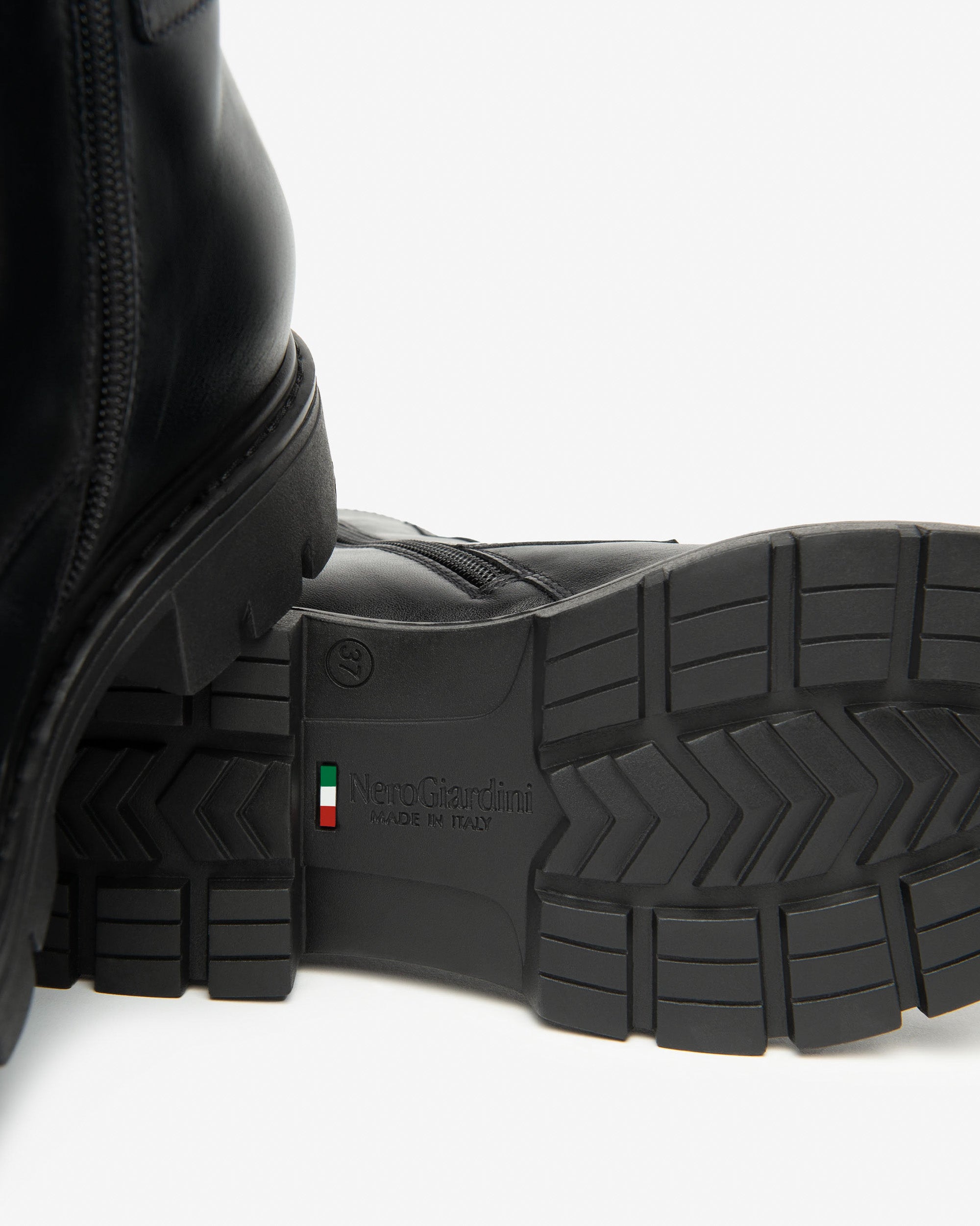 NeroGiardini I514770D/100 GUANTO NERO