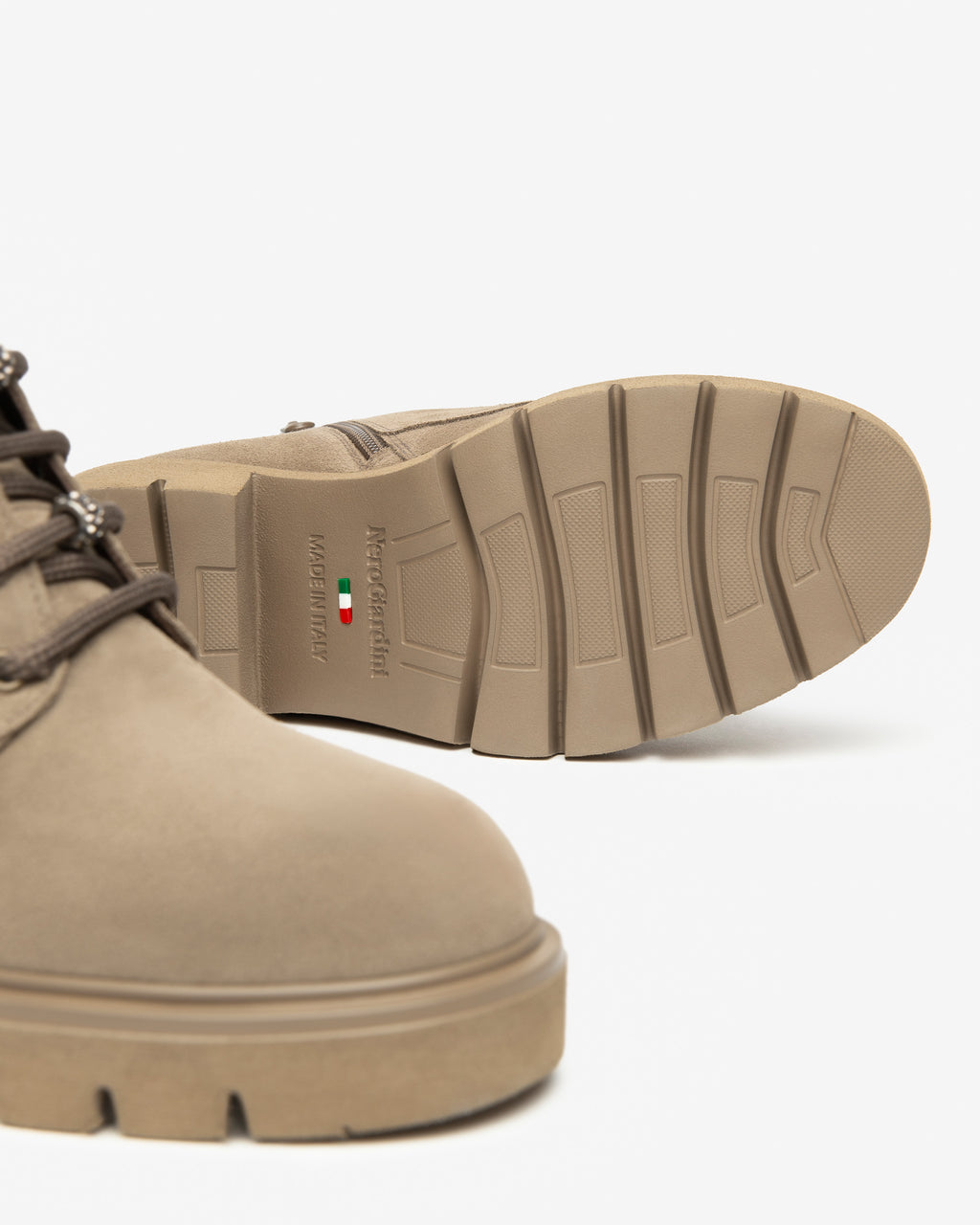 NeroGiardini I514812D/501 AROLD ARGILLA