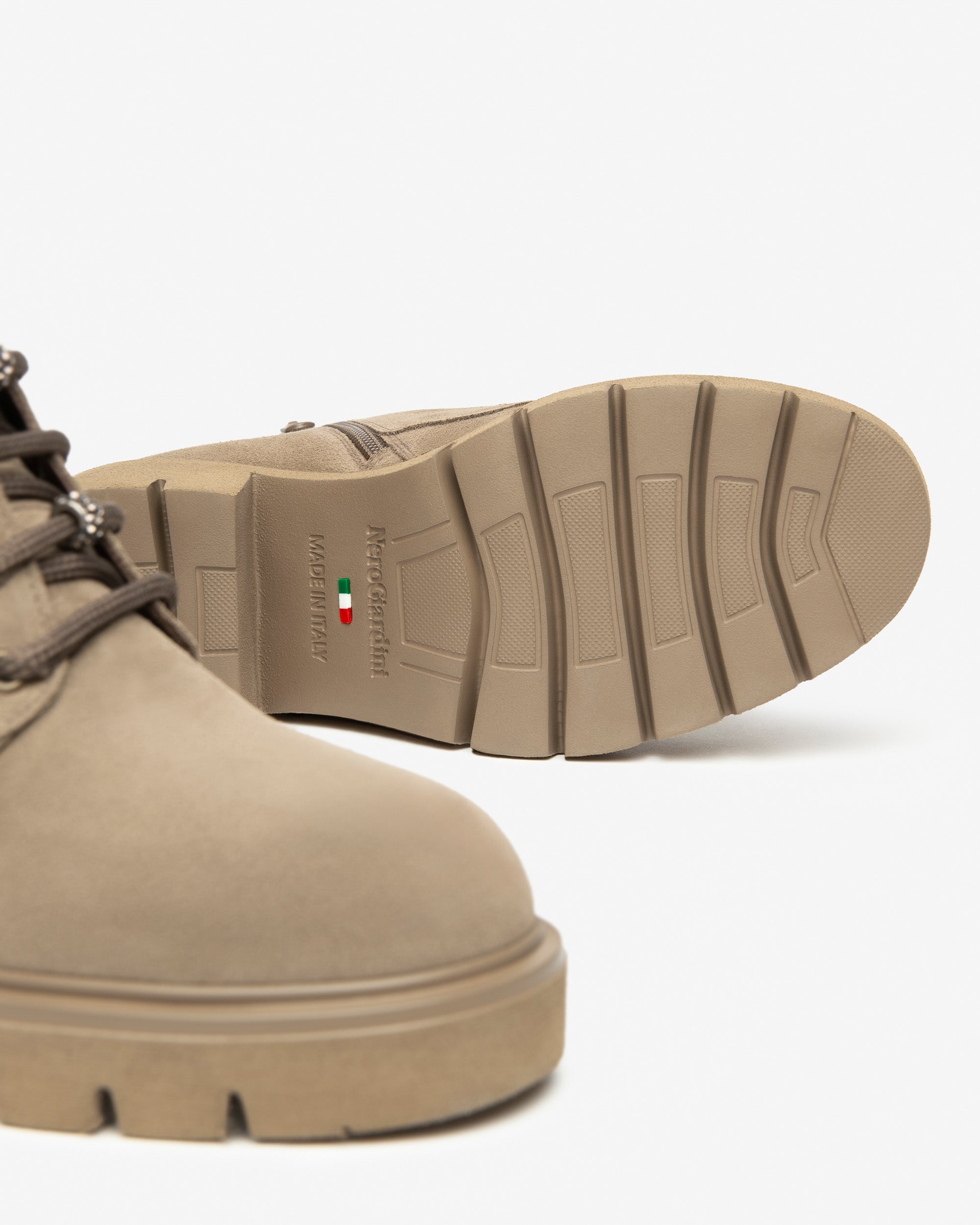 NeroGiardini I514812D/501 AROLD ARGILLA