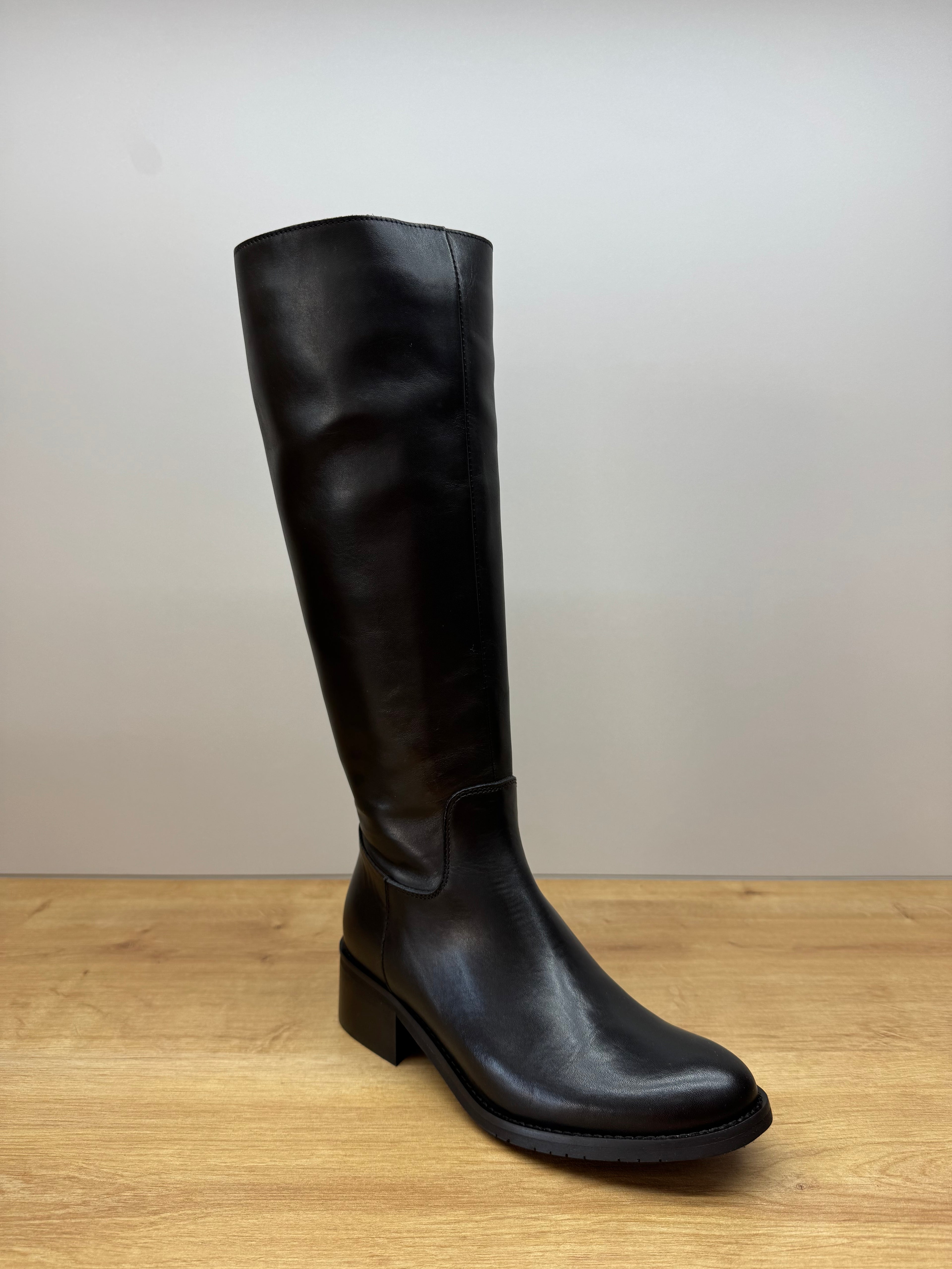 Kammi Stivale 1024 Vitello Nero