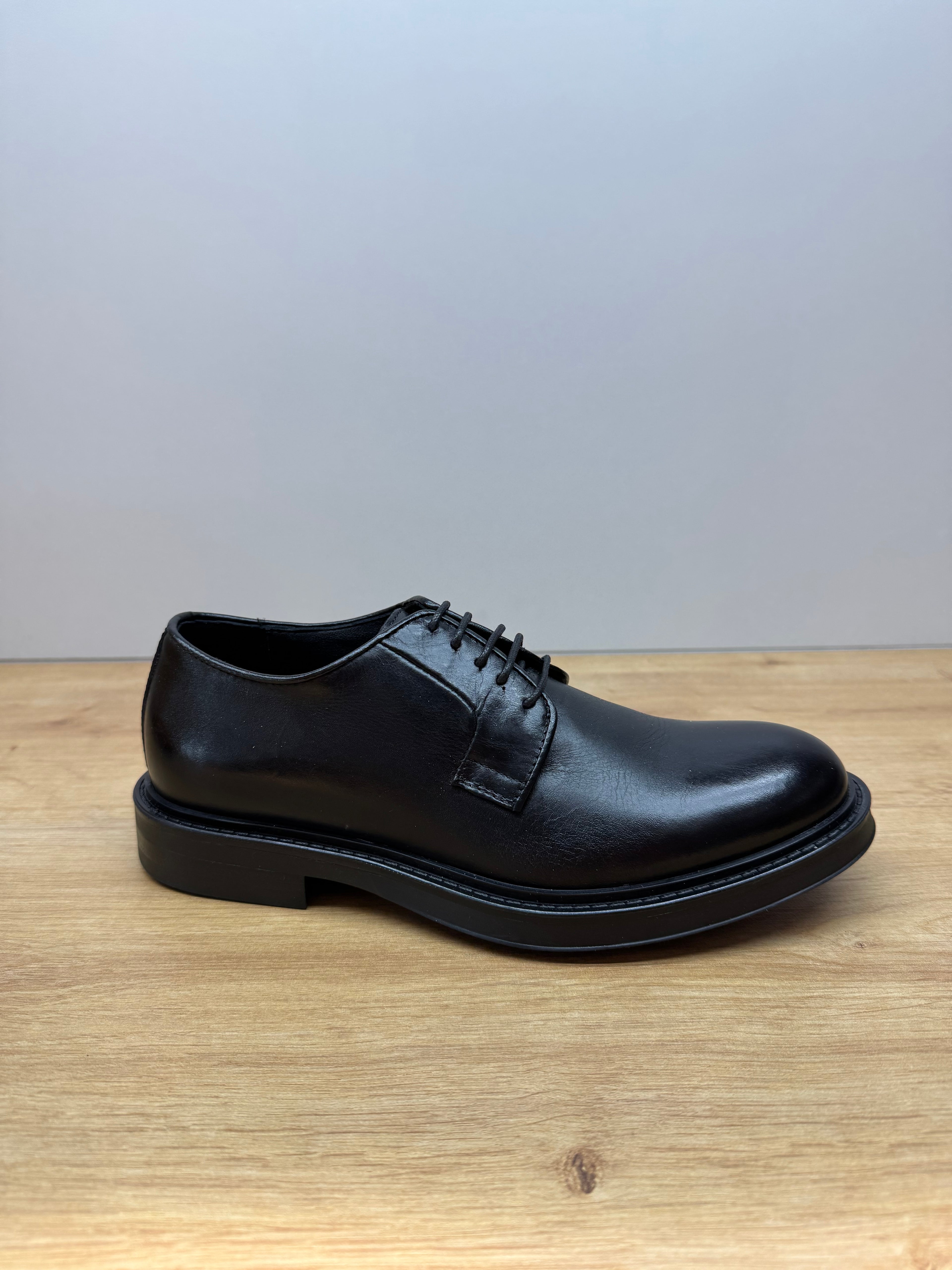 Kammi Scarpa Classica 6003 Vitello Nero