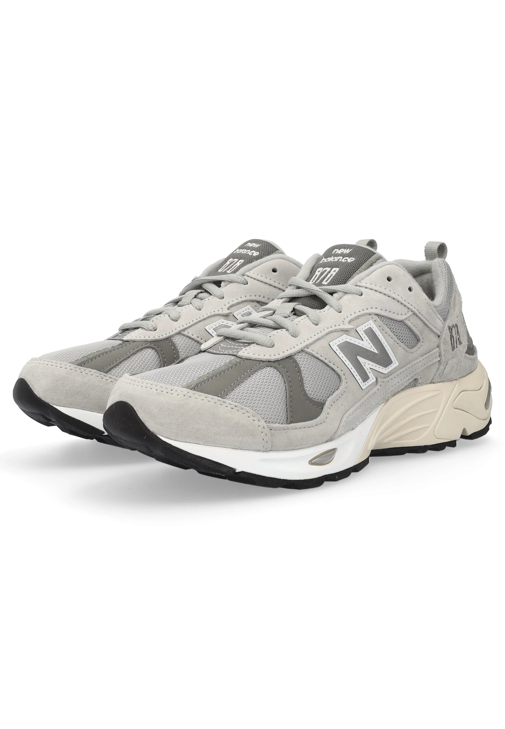 New Balance 878