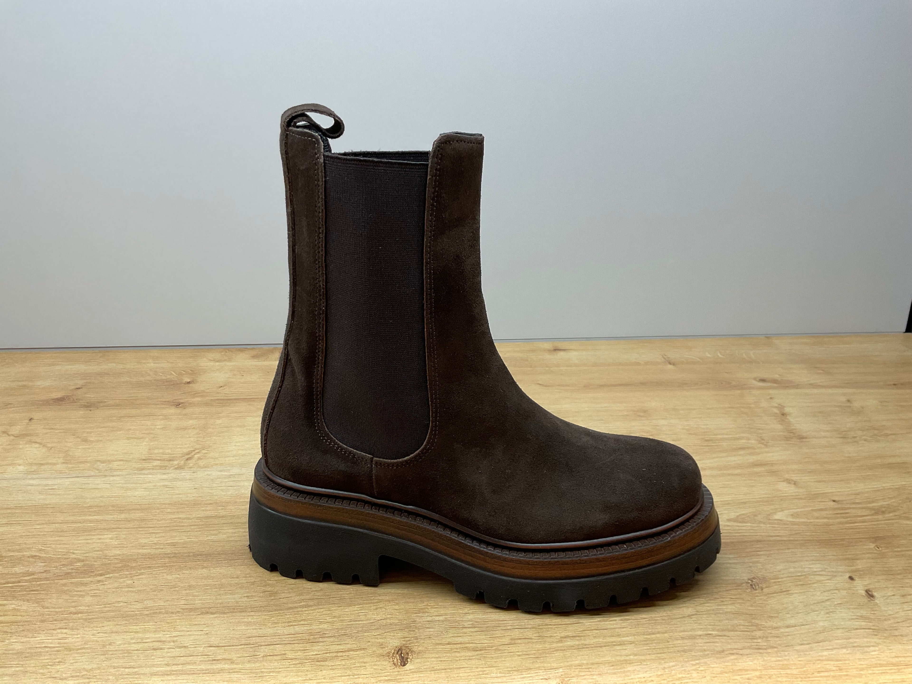 Kammi Beatles NC18 - Camoscio Brown